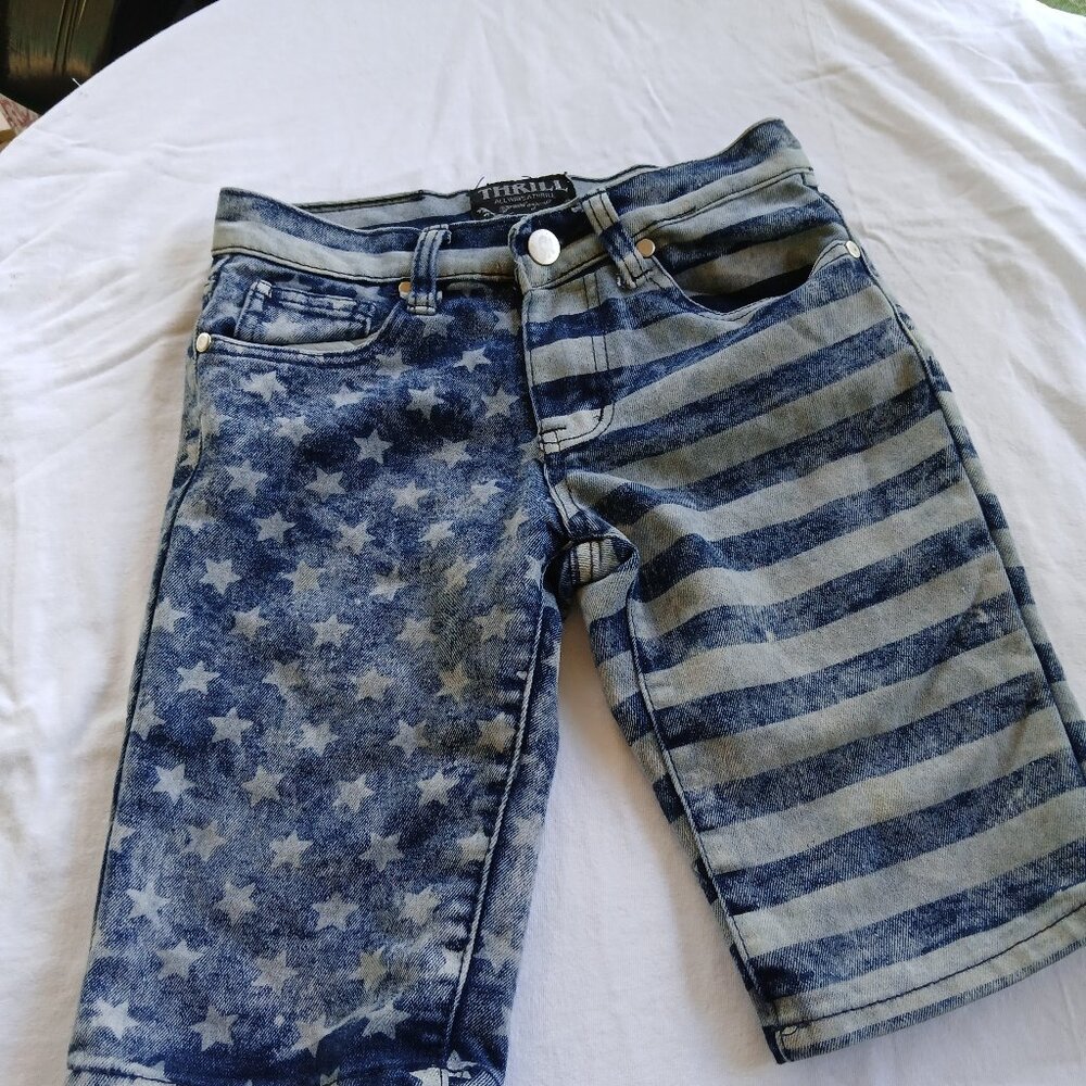 thrill size 6 shorts preowned